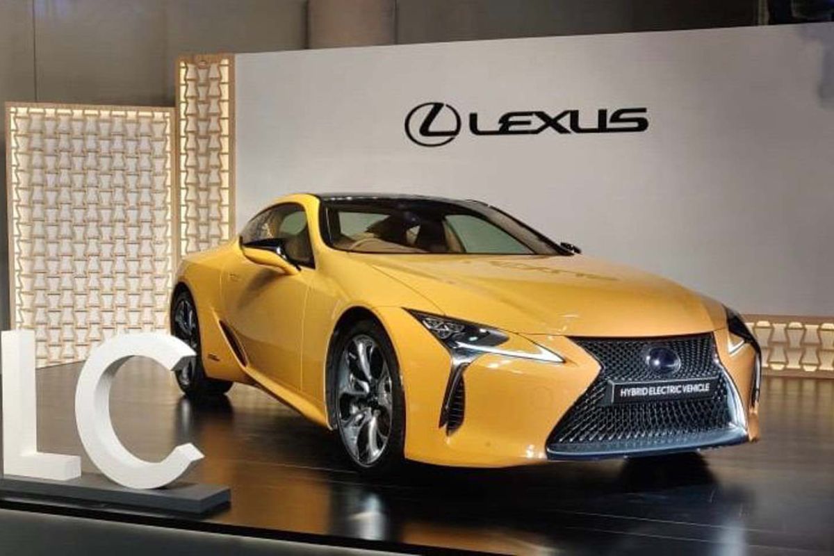 LC 500h sports car launched with luxury look