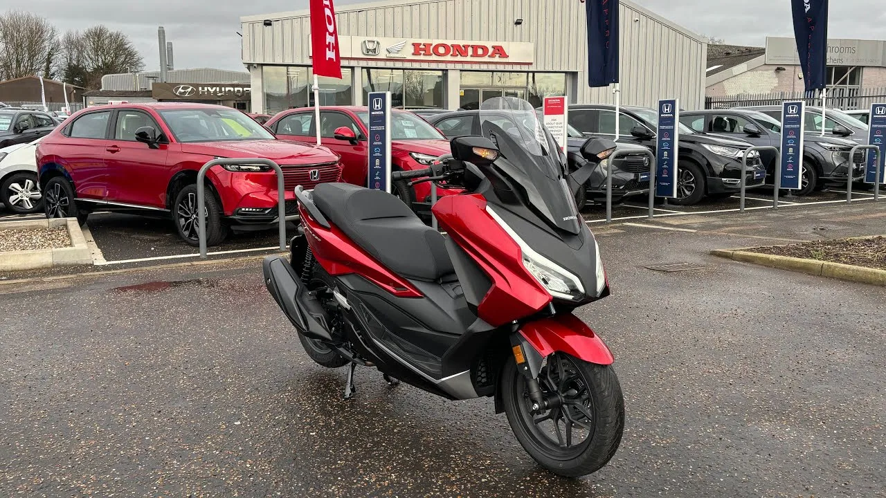 Honda Forza 350 Scooter