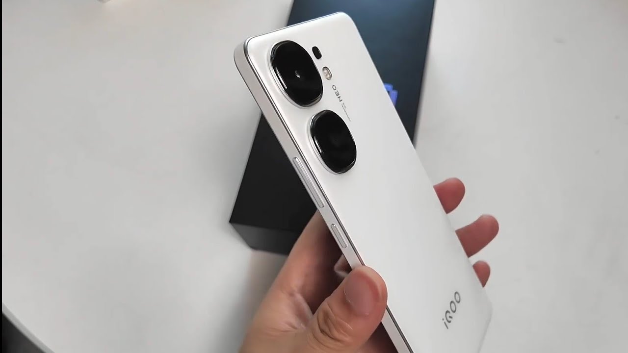 iQOO Neo 9s Pro+
