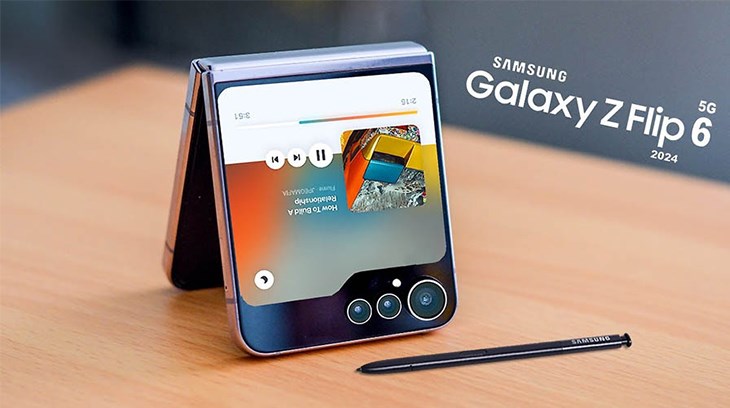 लग्जरी स्मार्टफोन मार्केट में तहलका मचाने जल्द आ रहा है Samsung Galaxy Z Flip 6, धांसू फीचर्स से होगा लैस